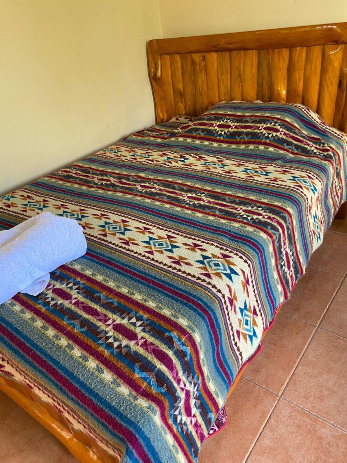 Loma Wasi Rural Indigena En Cotacachi